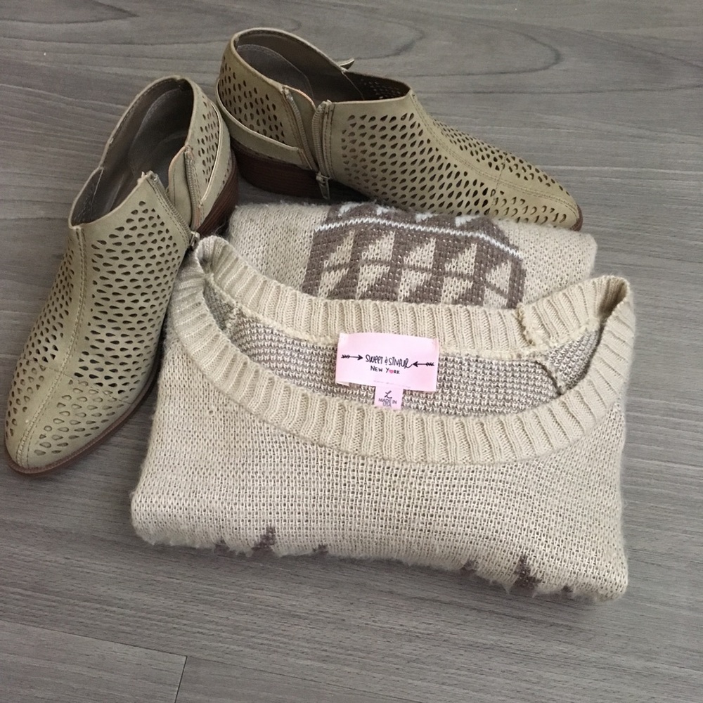 Geo Deer Sweater 🦌 - Picture 7 of 8